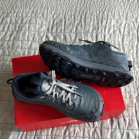 Altra Lone Peak 6 trail running shoes - Picture 8 of 13
